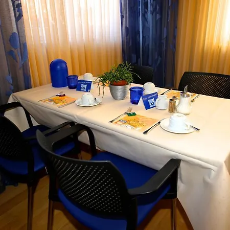 Chassalla 3* Kassel