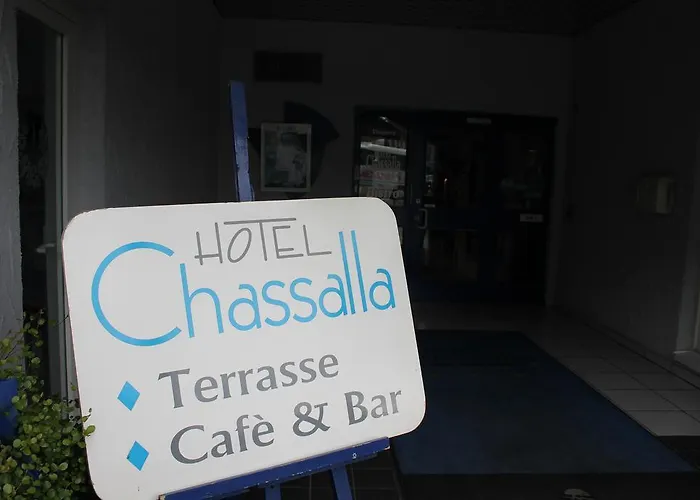 Chassalla Отель